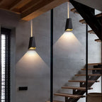 Clara ウォールスコンセ | モダンなアルミ製アップダウンライト、ブラックLED