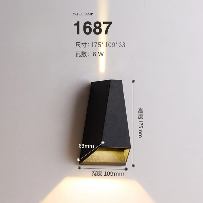 Clara ウォールスコンセ | モダンなアルミ製アップダウンライト、ブラックLED